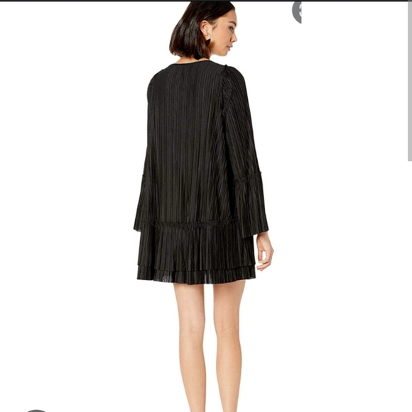 Free People Can't Help It Plisse Black Bell Sleeve Mini Dress Size Medium - Picture 5 of 12